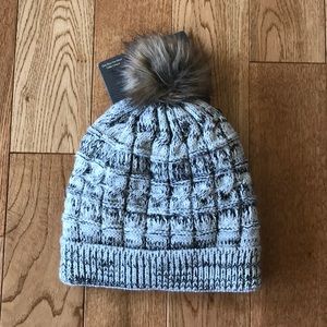 NEW WITH TAGS natural reflections marled cuff hat